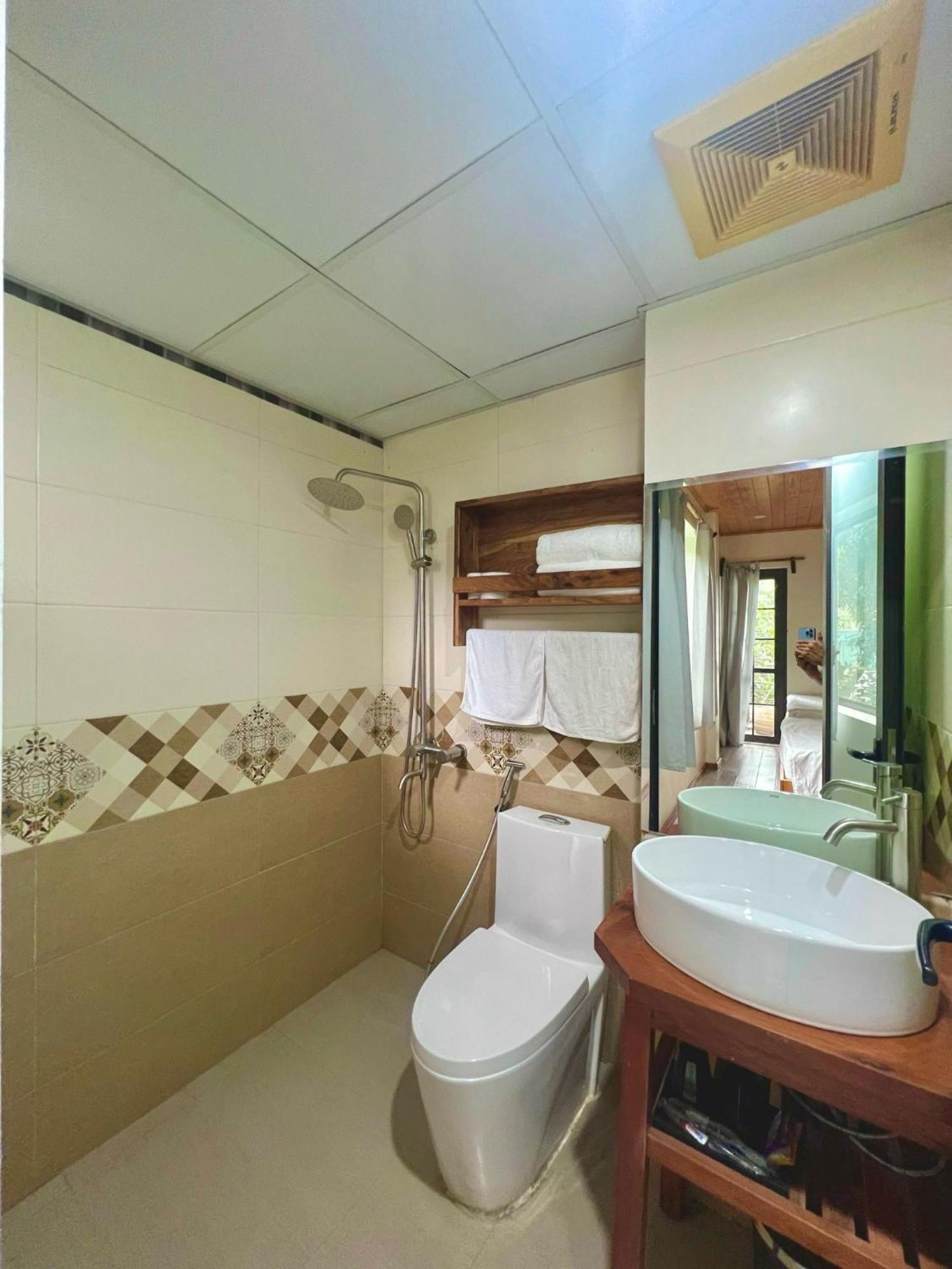 Homestay Eco May5 Travel ฮาลอง ภายนอก รูปภาพ