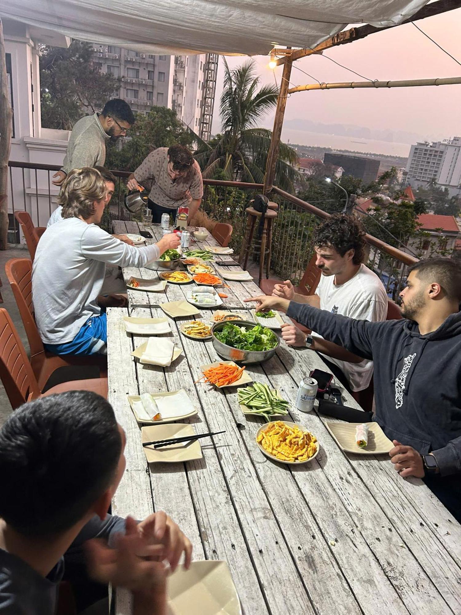 Homestay Eco May5 Travel ฮาลอง ภายนอก รูปภาพ